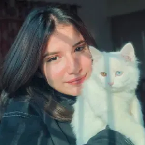 Experienced Pet sitter eager and ready to tend to your pet!!