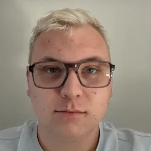 Je souhaite devenir baby-sitter, père d'un bebe de 11 mois 