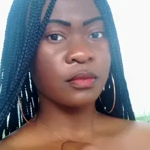 Baby-sitter expérimentée à Paris 