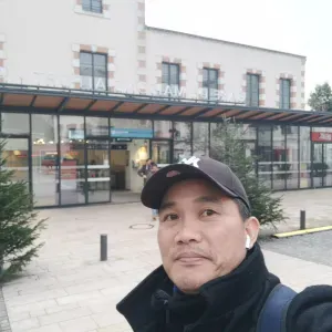 Petsitting and walking and service