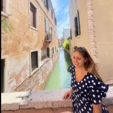 Aide à domicile pour seniors ( infirmière diplômée)