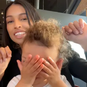 Baby-sitter douce et expérimentée 
