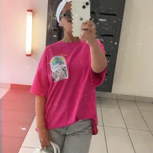 un stage en crèche et je garde des enfants de ma famille 