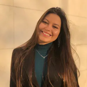 Explicadora preparada para ajudar a desenvolver estratégias