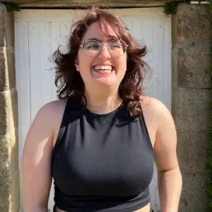 Babysitter motivée et appliquée sur Saint-Brieuc !