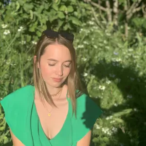 Baby-sitter expérimenté depuis 10 ans