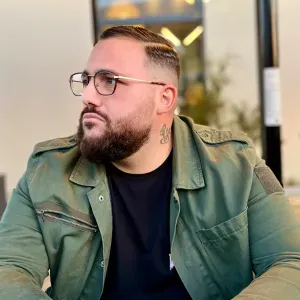 Je cherche une baby-sitter à domicile