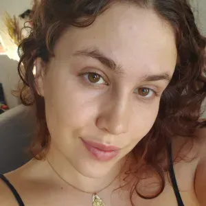 Aide au ménage à Nantes (étudiante)