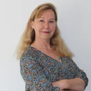 Baby-sitter expérimentée Seine-et-Marne 