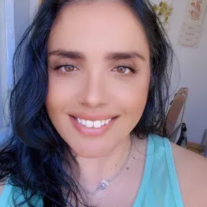 A procura de cuidador de gatos é outros