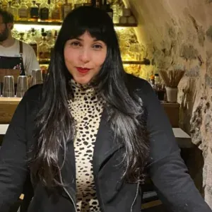 Garde de mascottes sérieuse et attentionnée