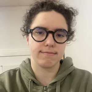 étudiante à la recherche d'emplois