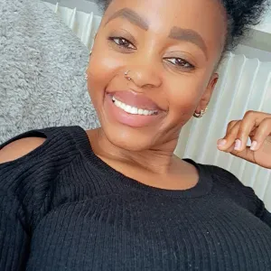 À la recherche d'un travail  du ménage 