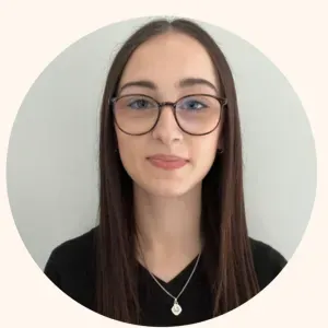 Pet-Sitter passionnée et future soigneuse animalière