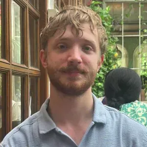 Tutor in looking to teach Spanish at any level
