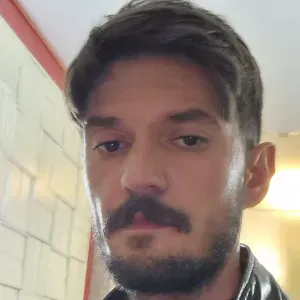 Portare a spasso il cane ad Alessandria 