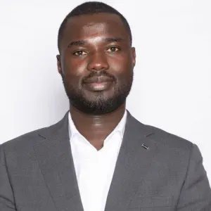Je recherche une baby sitter
