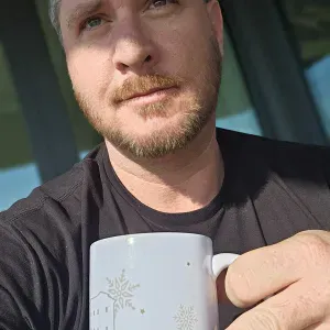 Job offer for a housekeeper in Catania