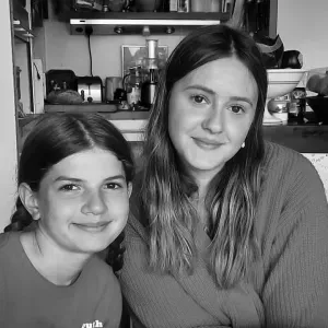 Baby-sitter disponible sur Le Mans et aux alentours 