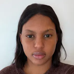Baby-sitter expérimentée en Belgique ( Bastogne)