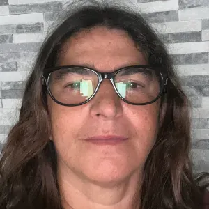 Femme de ménage responsable à bezons