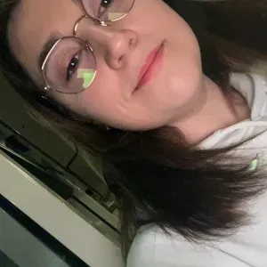 Aide-soignante diplômée dispo les week-ends 