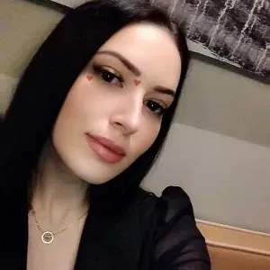 Garde de chiens et chats – personne sérieuse et attentionnée