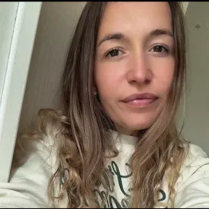 Aide à domicile pour vous tenir compagnie et vous aider 
