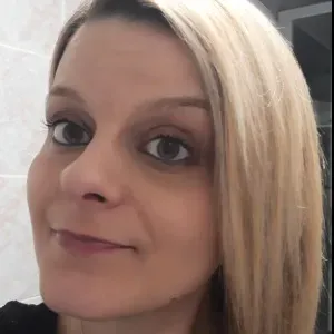 Nounou à domicile chez les parents - 6 ans d'expérience