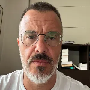 Cerco servizi di pulizia a Rimini zona Centro 