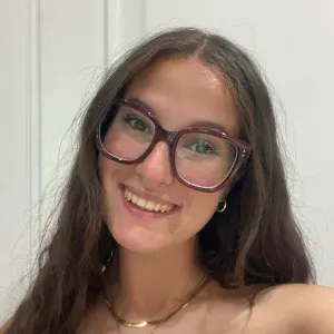 Canguro/Niñera en Sevilla