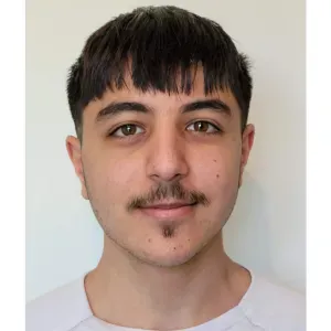 Etudiant expérimenté à La Défense