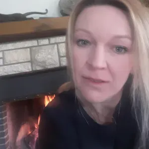 Aide au senior a domicile jour ou la nuits 