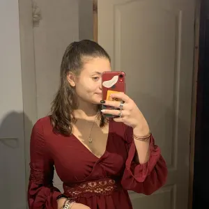 Baby-sitter prête à s'amuser ! 