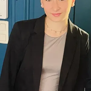 Baby-sitter volontaire et motivée aux alentours de Nantes