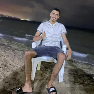 Baby sitter fiable pour 3 jours par semaine 