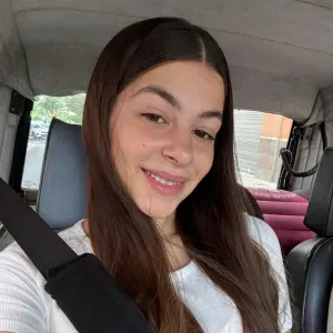 Canguro en Almería joven y con experiencia