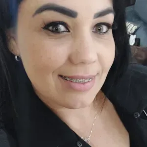 Cuido de crianças com muito carinho anos de experiencia 