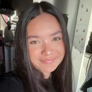 Tuteure ou baby-sitter motiver à la recherche d'un emploi 