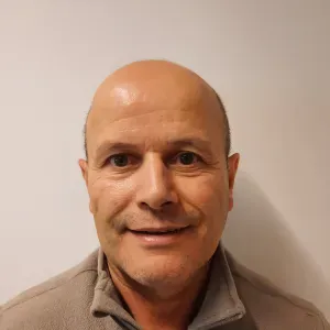 Baby-sitter àWemmel :contrôle des devoirs,jeux,promenades .