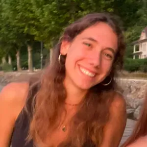 Baby-sitter, garde d'enfants sur Annecy expérimentée !