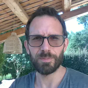 Garde d'enfants (2 enfants) à Lyon 2 - mercredis et 2 soirs