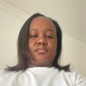 Sou dedicada e responsável com um forte sentido de empatia 