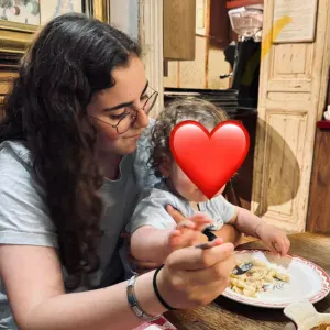 Baby-sitter depuis 20 ans à Neuville sur Saône