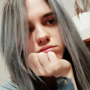 Sitter d'animaux à Paris 93100 Chiens, chats, promenades:)