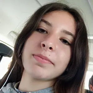 Baby-sitter débutante de Royan 