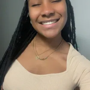 Baby-sitting expérimentée à Nîmes ! 