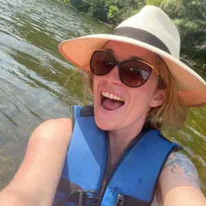 Job offer for a babysitter in Seville