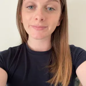 Baby-sitter dans le secteur de parentis en Born 