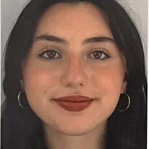 Baby-sitter qualifiée sur Grenoble 